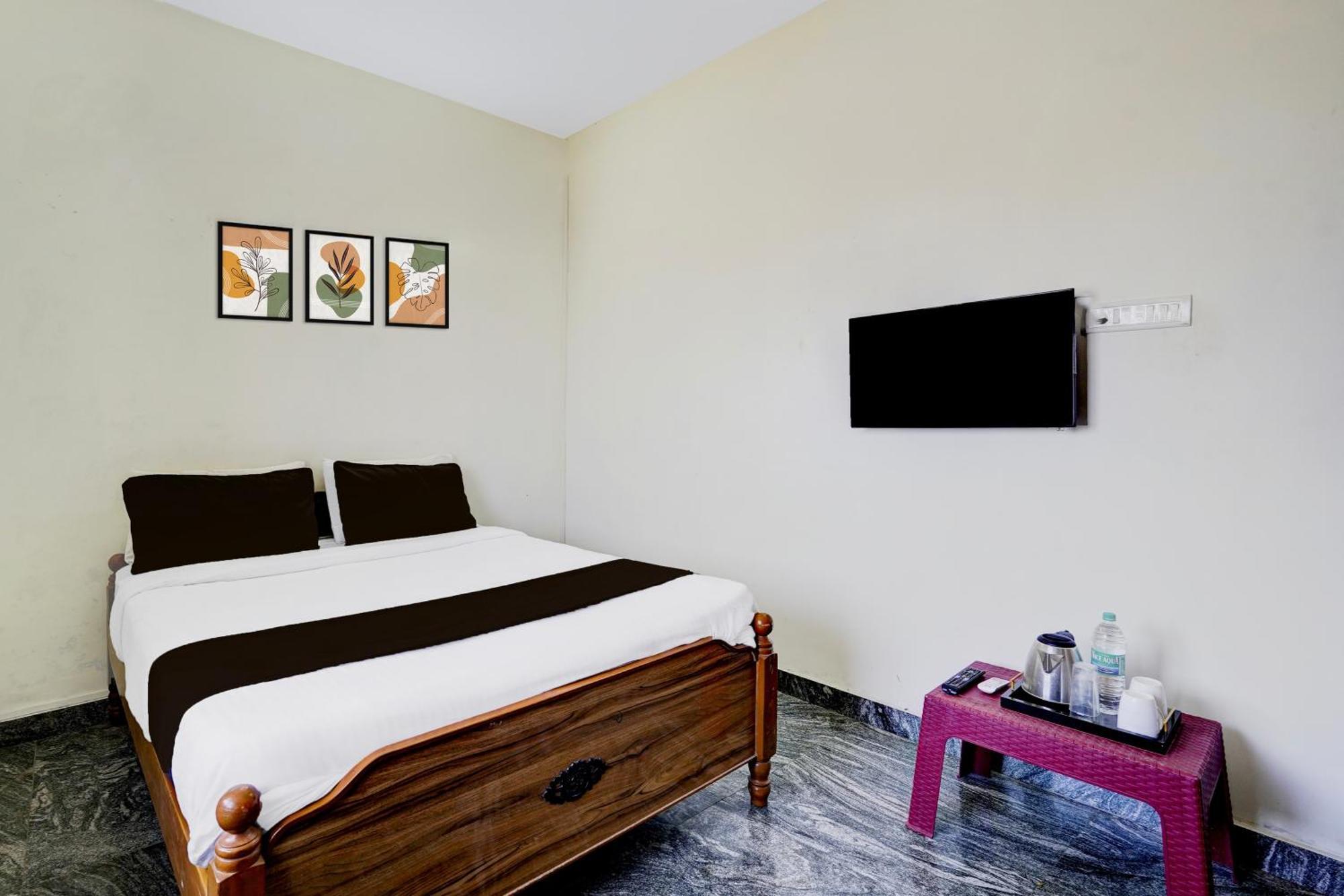 Hotel Super Collection O Sithalapakkam Medavakkam Formerly Srinivasa Residency Chennai
