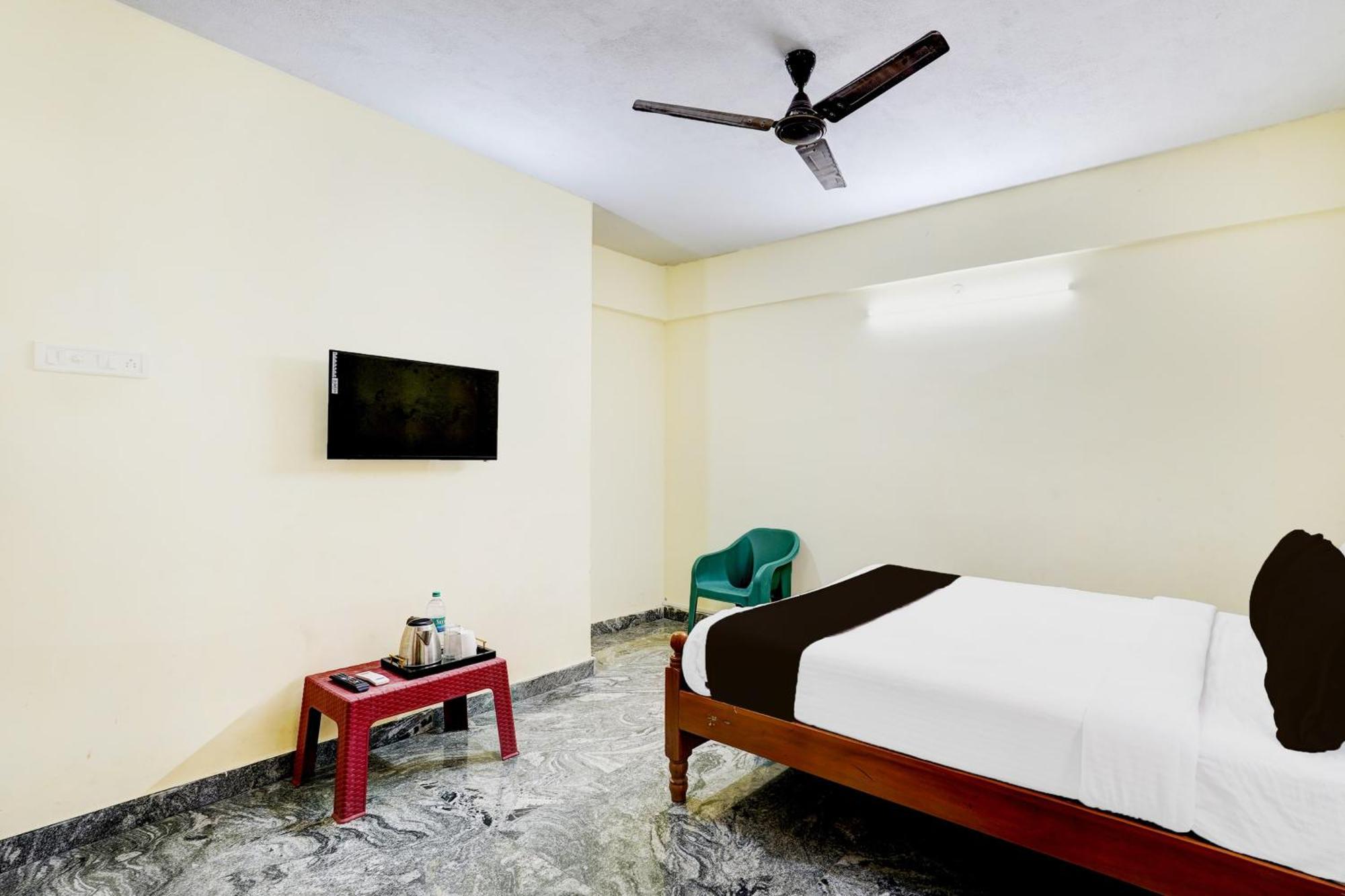 Collection O Sithalapakkam Medavakkam Formerly Srinivasa Residency Hotel Chennai
