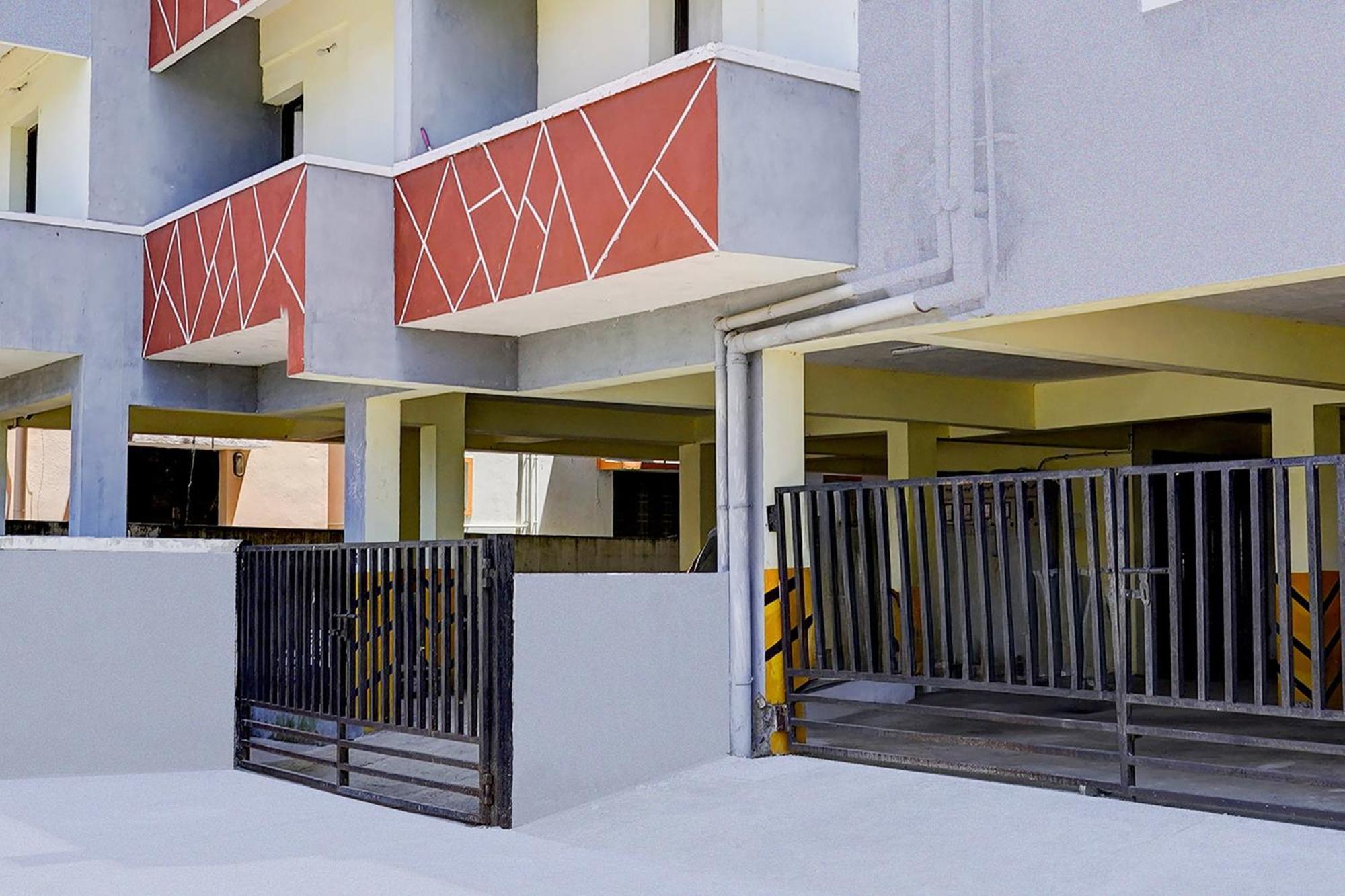 Collection O Sithalapakkam Medavakkam Formerly Srinivasa Residency Hotel Chennai
