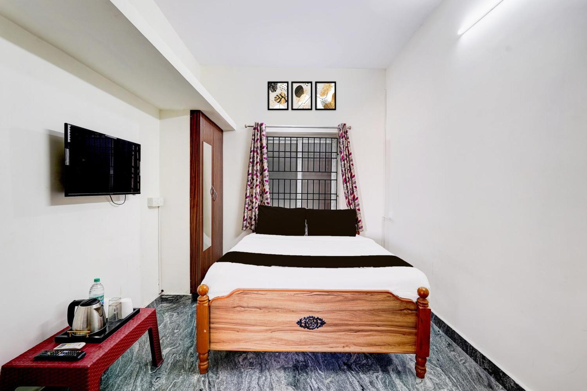 Hotel Collection O Sithalapakkam Medavakkam Formerly Srinivasa Residency 3*